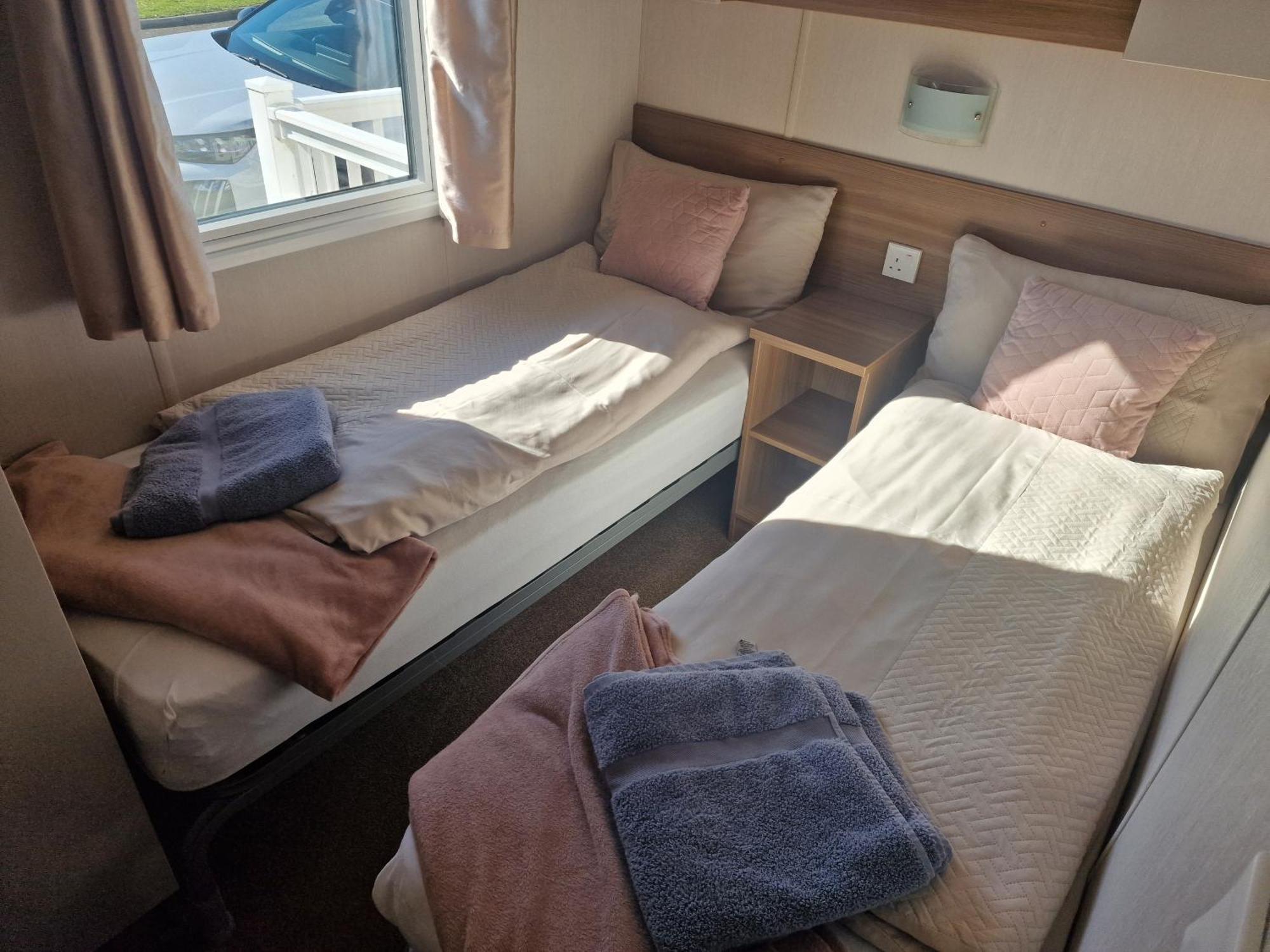 Hotel Durdlee Door, D27, Main Rd, West Lulworth, Wareham Bh20 5Pu Esterno foto